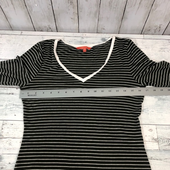 ModCloth 3/4 Sleeve Stripe V-Neck Top Medium - Picture 4 of 7